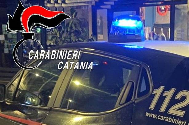 Catania-carabinieri-notte.jpg