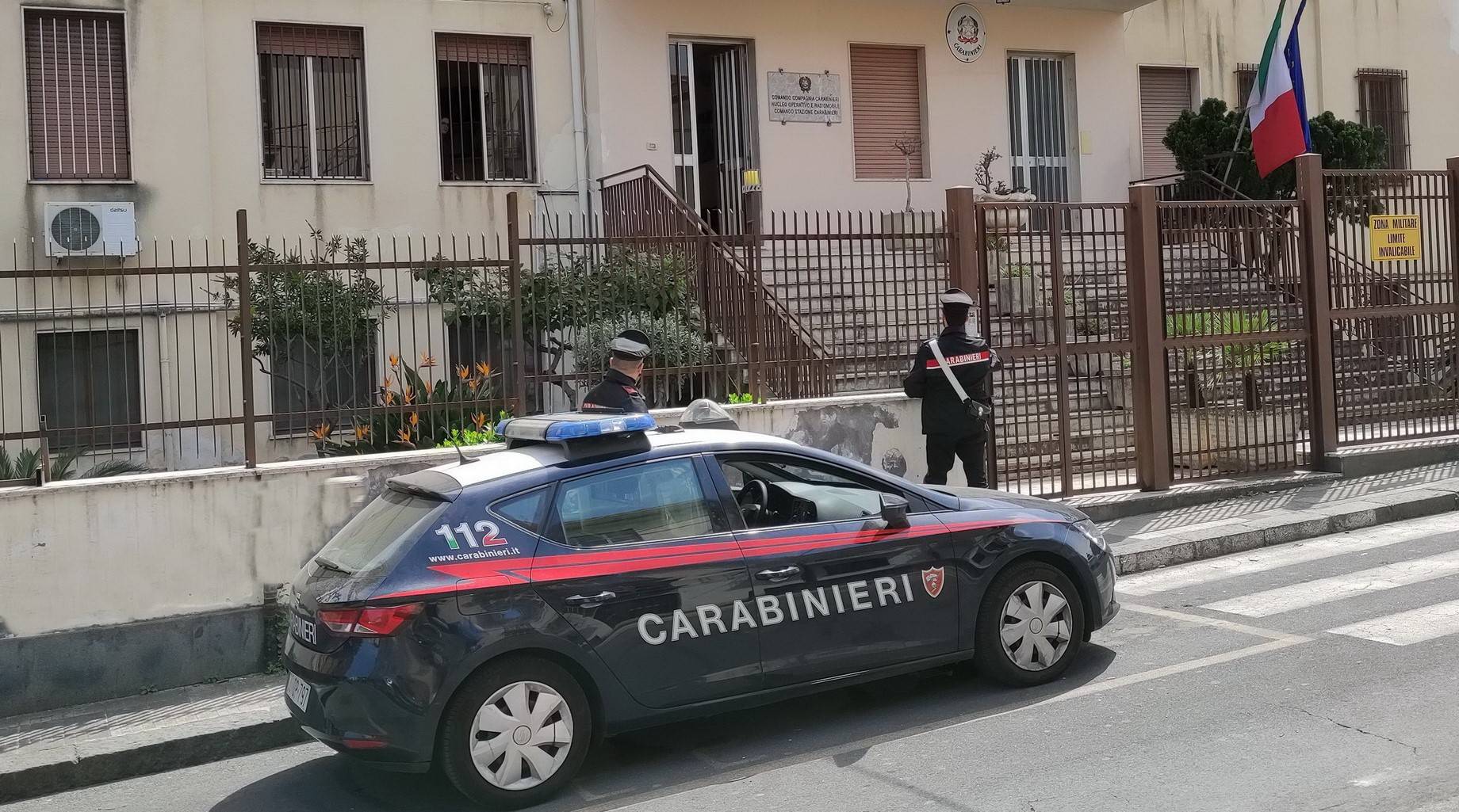 Giarre-carabinieri.jpg