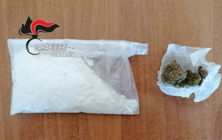 arresto-x-droga-CC-RMB-Palagonia.jpg