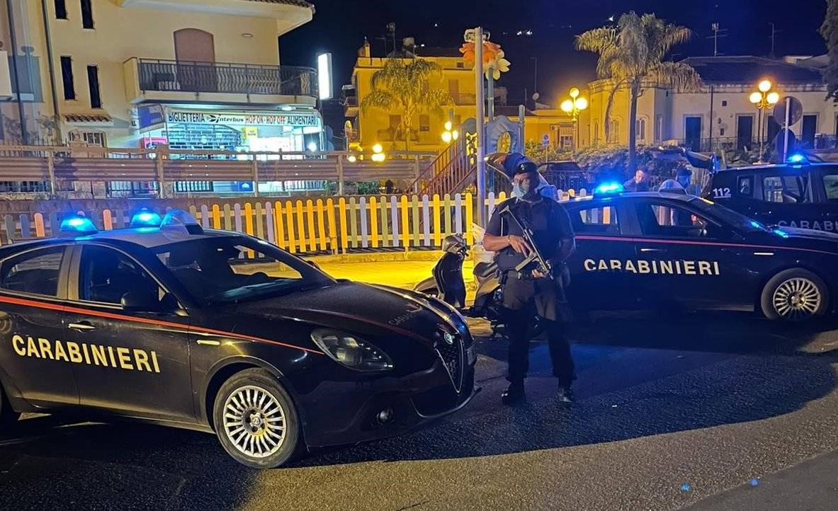 carabinieri-Taormina.jpg