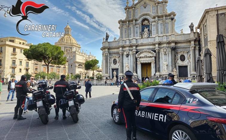 carabinieri-catania-1.jpg