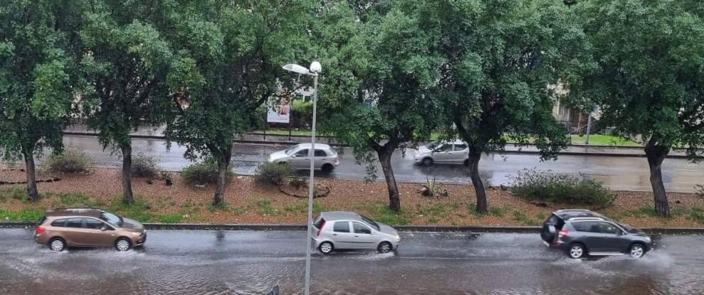 maltempo-viale-Odorico-da-Pordenone-Catania-pioggia.jpg
