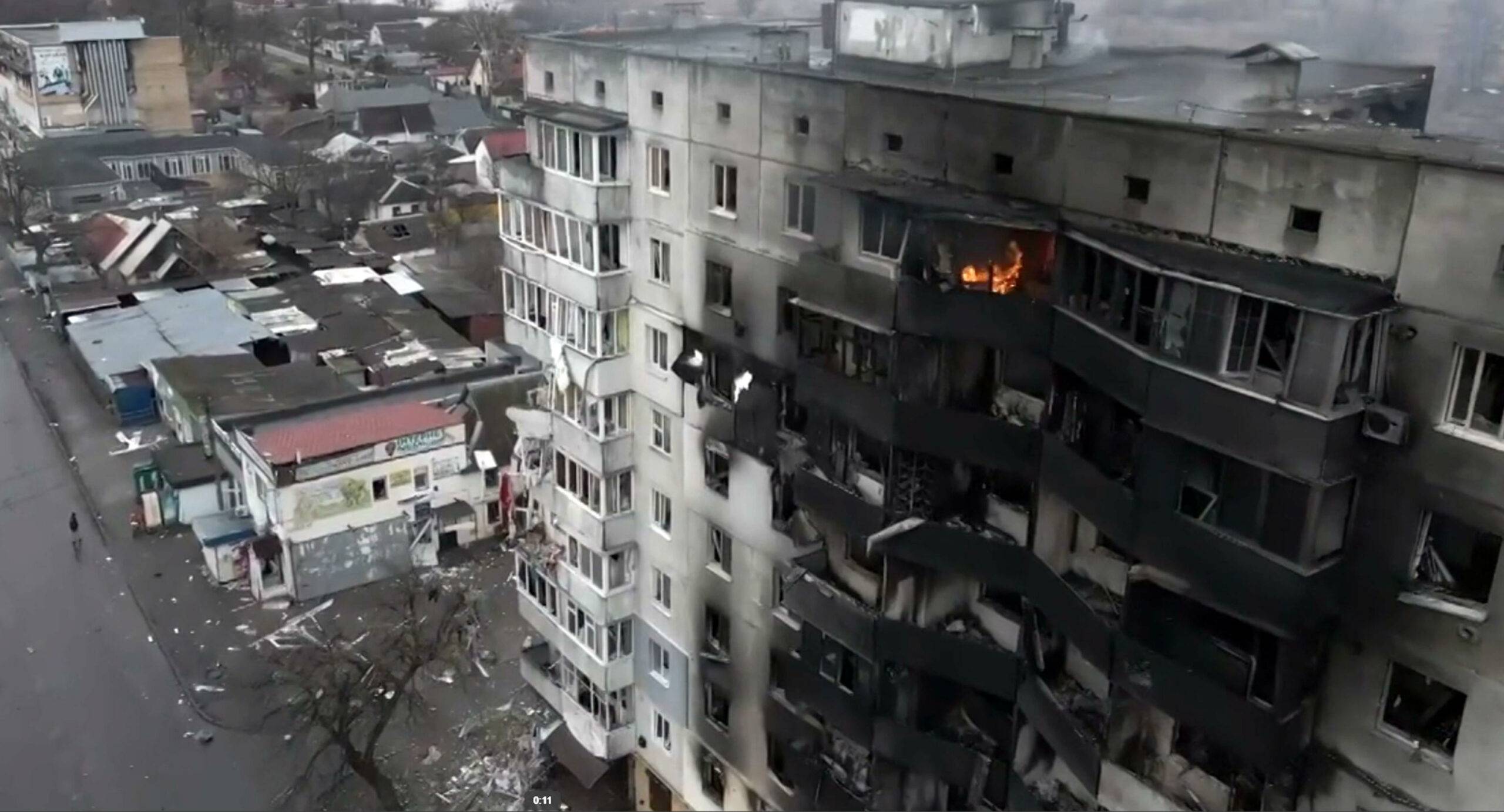 ucraina-palazzo-bombardato-scaled.jpg